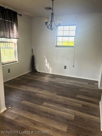 39254 Leflore Road, Wister, OK 74966