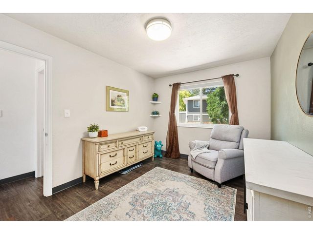 2045 Crystal Ct, Loveland, CO 80537