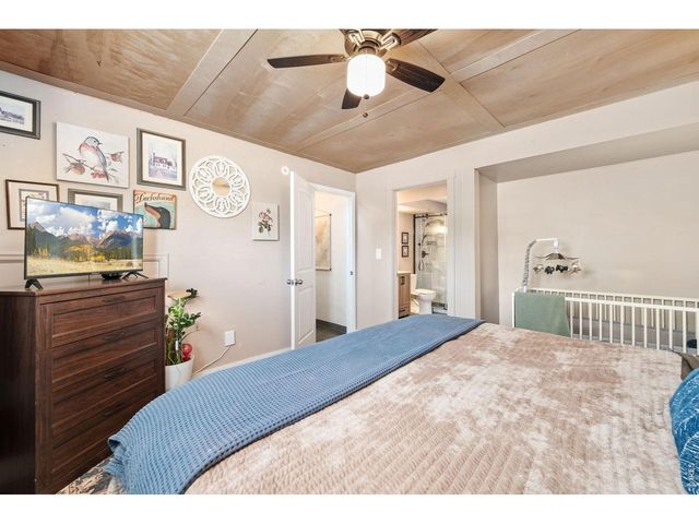 2045 Crystal Ct, Loveland, CO 80537