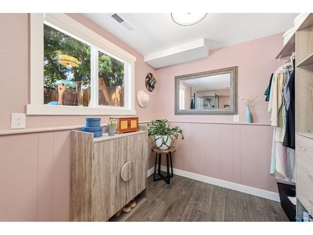 2045 Crystal Ct, Loveland, CO 80537