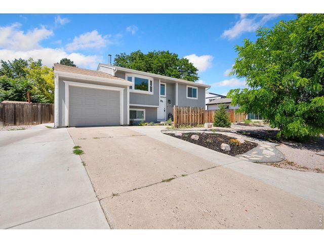2045 Crystal Ct, Loveland, CO 80537