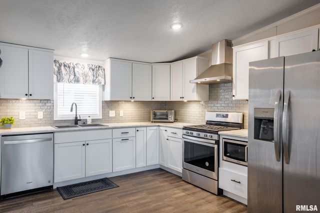 3060 Egyptian Hills Drive, Creal Springs, IL 62922