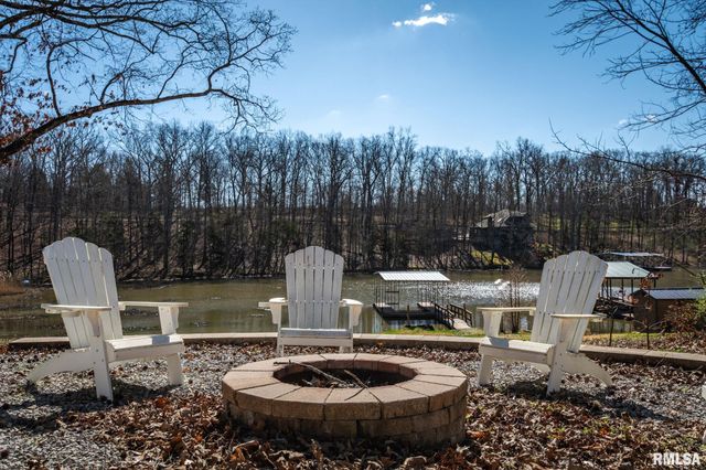 3060 Egyptian Hills Drive, Creal Springs, IL 62922