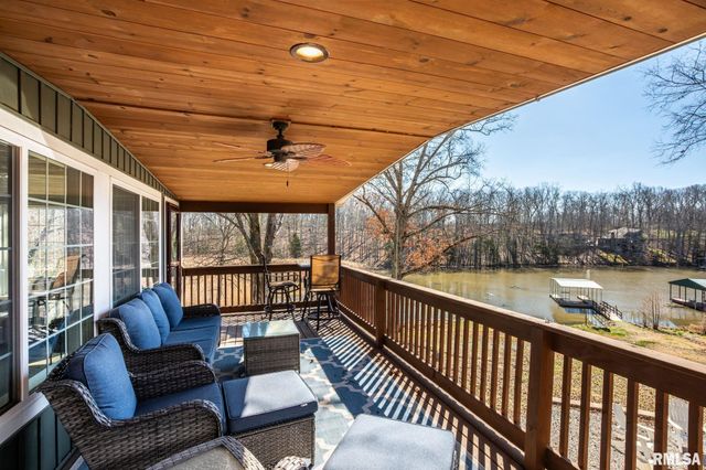 3060 Egyptian Hills Drive, Creal Springs, IL 62922