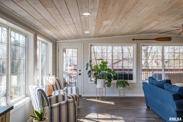 3060 Egyptian Hills Drive, Creal Springs, IL 62922