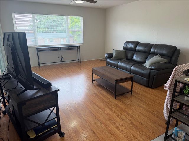 416 73RD AVENUE N 205, St Petersburg, FL 33702