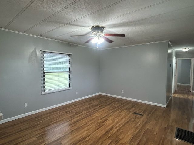 475 Gary Rd, Slocomb, AL 36375