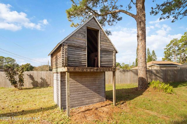 7150 Oakwood Avenue, Cocoa, FL 32927