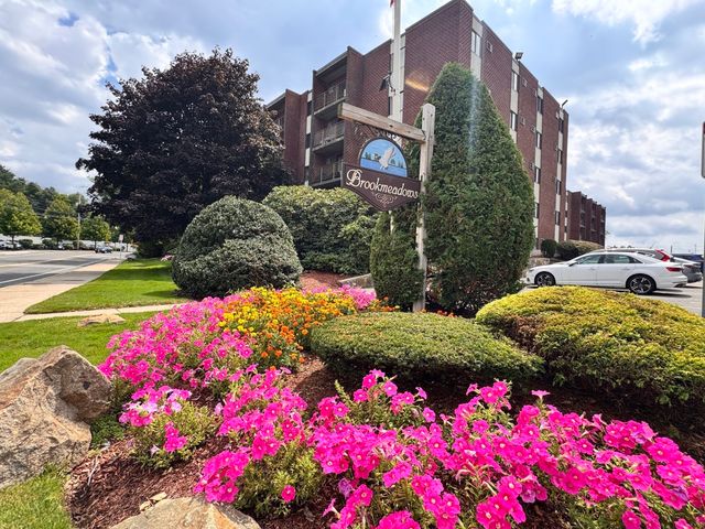 137 Franklin St 304, Stoneham, MA 02180