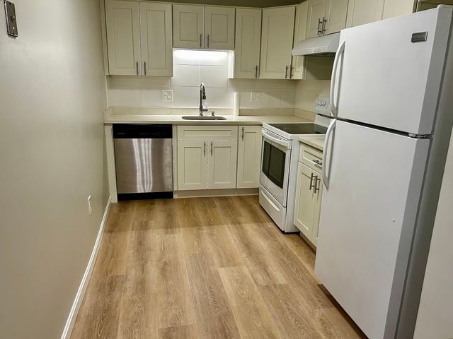 137 Franklin St 304, Stoneham, MA 02180