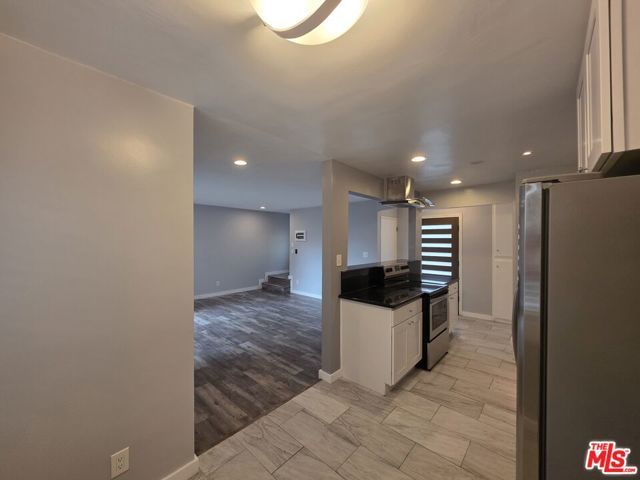 210 S Lucia Avenue 3, Redondo Beach, CA 90277