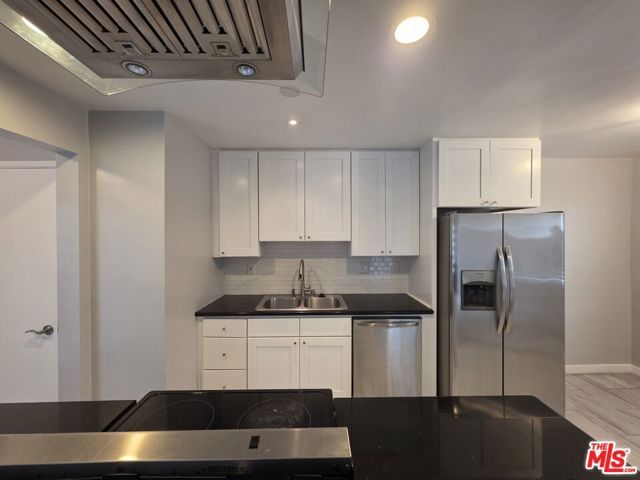 210 S Lucia Avenue 3, Redondo Beach, CA 90277