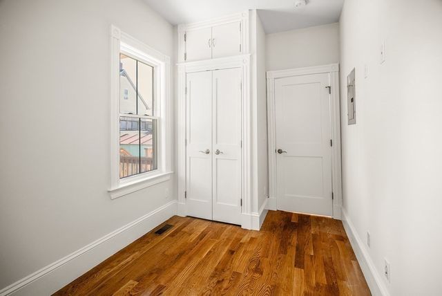 34 Henry St 1, Everett, MA 02149