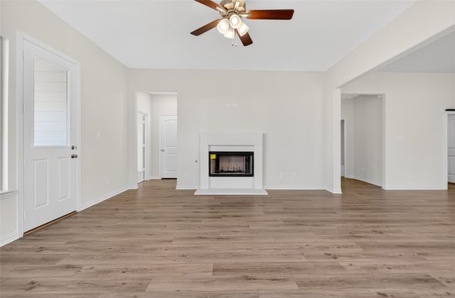 3519 Helena Street, Gainesville, TX 76240