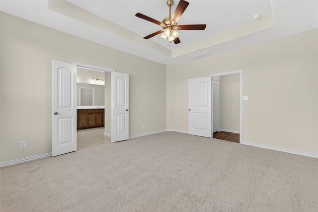 3519 Helena Street, Gainesville, TX 76240