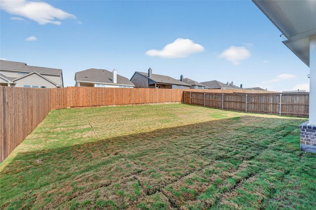 3519 Helena Street, Gainesville, TX 76240