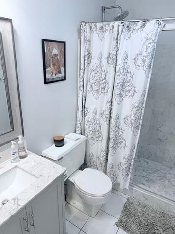 6405 Bay Club Drive 4, Fort Lauderdale, FL 33308