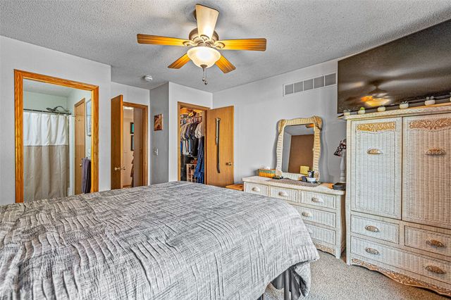 70 Heidi Ln., North Liberty, IA 52317