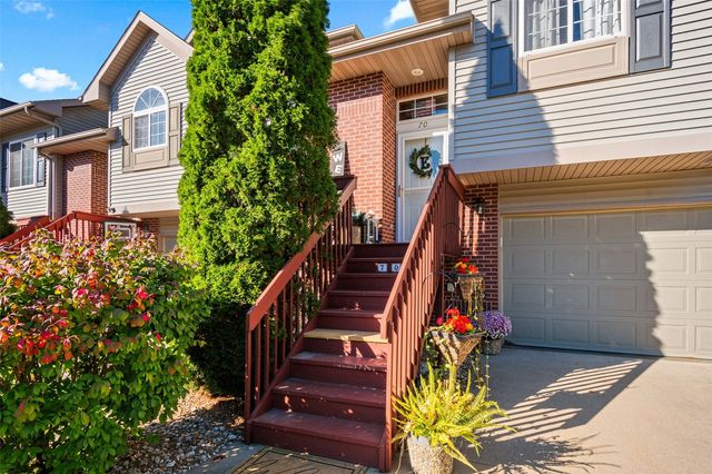 70 Heidi Ln., North Liberty, IA 52317