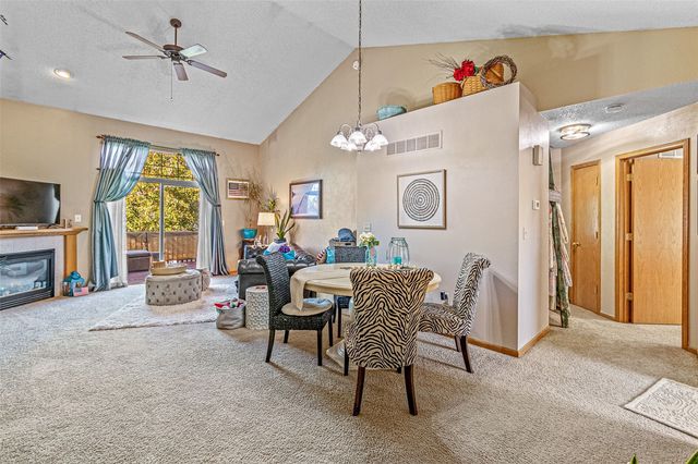 70 Heidi Ln., North Liberty, IA 52317