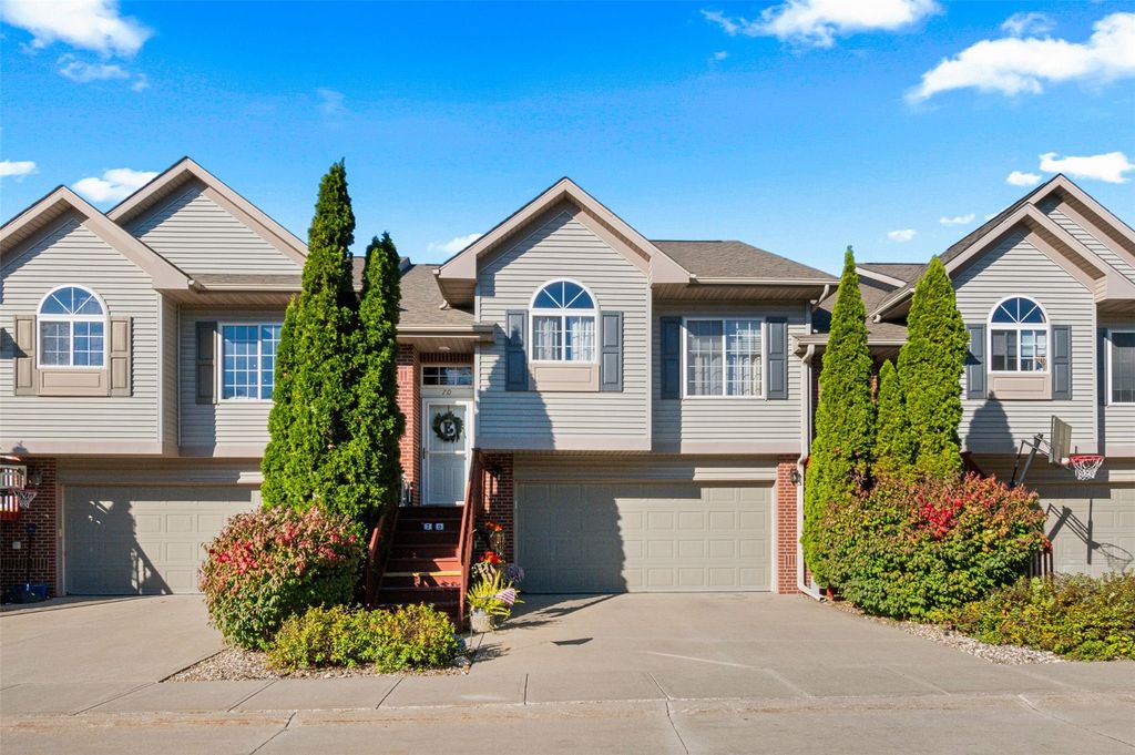 70 Heidi Ln., North Liberty, IA 52317