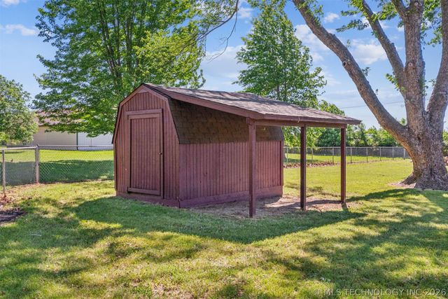 9272 E Misty Drive, Claremore, OK 74019