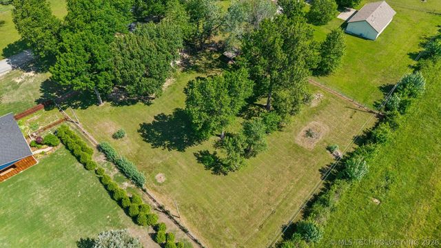 9272 E Misty Drive, Claremore, OK 74019