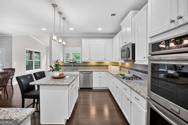 203 Red Wood Drive, Dallas, GA 30132