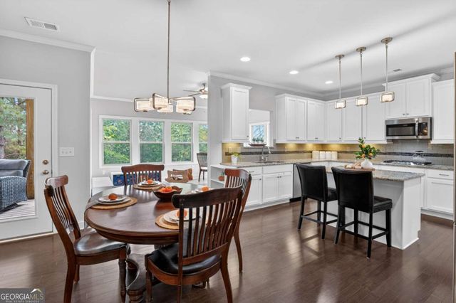 203 Red Wood Drive, Dallas, GA 30132