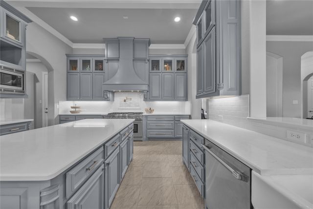 1060 Waters Edge Court, Oak Point, TX 75068