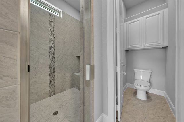 1060 Waters Edge Court, Oak Point, TX 75068