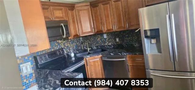 15001 NW 11th Ct 111, Miami, FL 33168