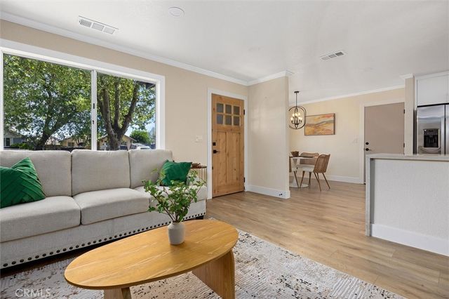 46 Lone Oak, Templeton, CA 93465