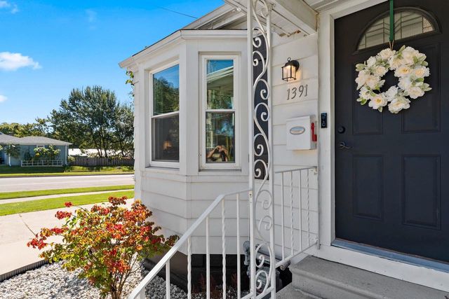 1391 9TH STREET, Green Bay, WI 54304