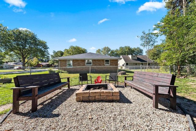 1391 9TH STREET, Green Bay, WI 54304