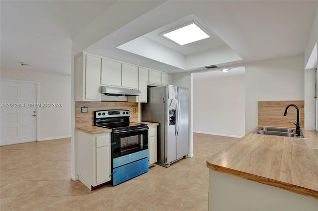 12212 NW 31st Dr, Coral Springs, FL 33065