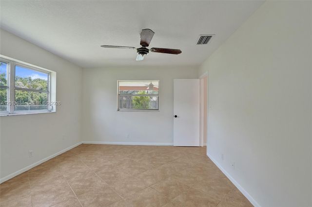 12212 NW 31st Dr, Coral Springs, FL 33065