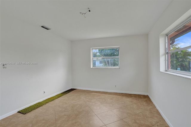 12212 NW 31st Dr, Coral Springs, FL 33065