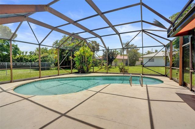 12212 NW 31st Dr, Coral Springs, FL 33065