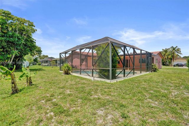 12212 NW 31st Dr, Coral Springs, FL 33065