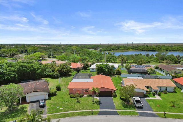 12212 NW 31st Dr, Coral Springs, FL 33065