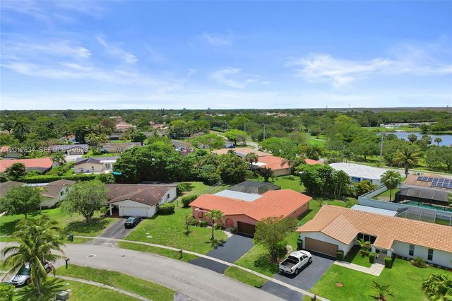 12212 NW 31st Dr, Coral Springs, FL 33065