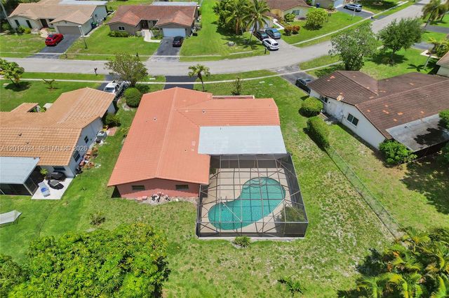12212 NW 31st Dr, Coral Springs, FL 33065