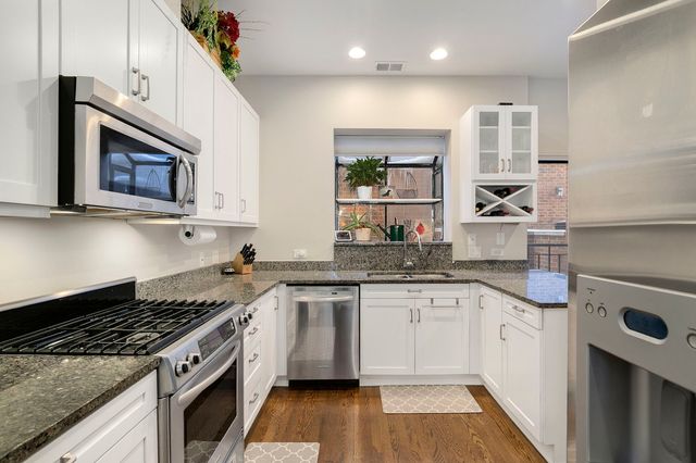 2501 N WAYNE Avenue 14, Chicago, IL 60614