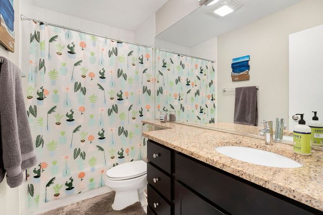 2501 N WAYNE Avenue 14, Chicago, IL 60614