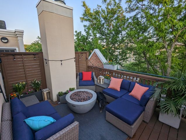 2501 N WAYNE Avenue 14, Chicago, IL 60614