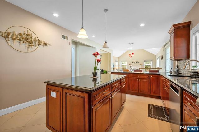 683 Victoria Avenue, Paramus, NJ 07652