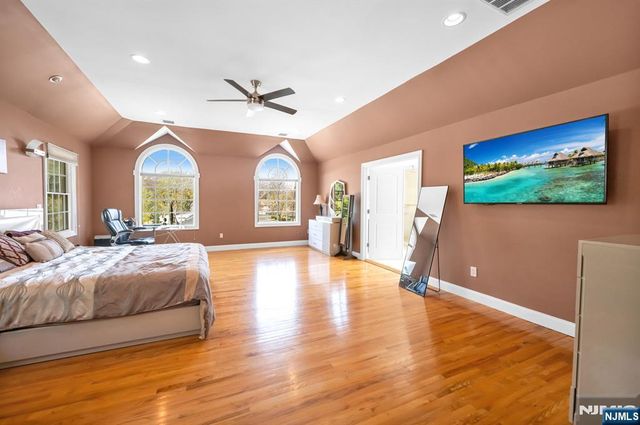 683 Victoria Avenue, Paramus, NJ 07652