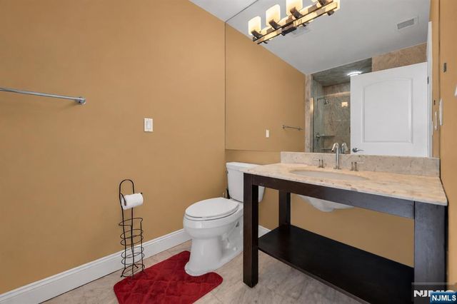 683 Victoria Avenue, Paramus, NJ 07652