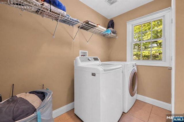 683 Victoria Avenue, Paramus, NJ 07652